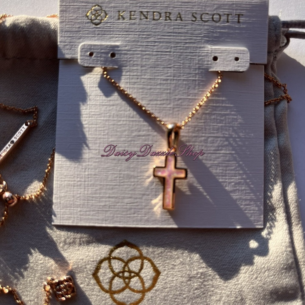 ✨Kendra Scott Cross Rose Gold Pendant Necklace in White Kyocera Opal✨ - Picture 4 of 8